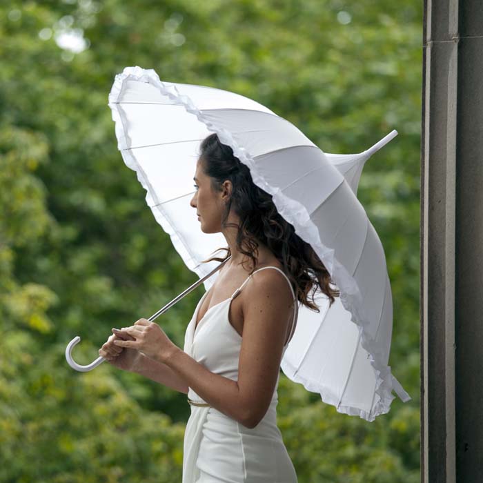 White georgette umbrella flair anarkali suit gown | White gown dress, White  anarkali, Long dress design